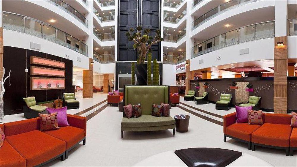 מלון South Bradenton Doubletree By Hilton Sarasota Bradenton Airport מראה חיצוני תמונה